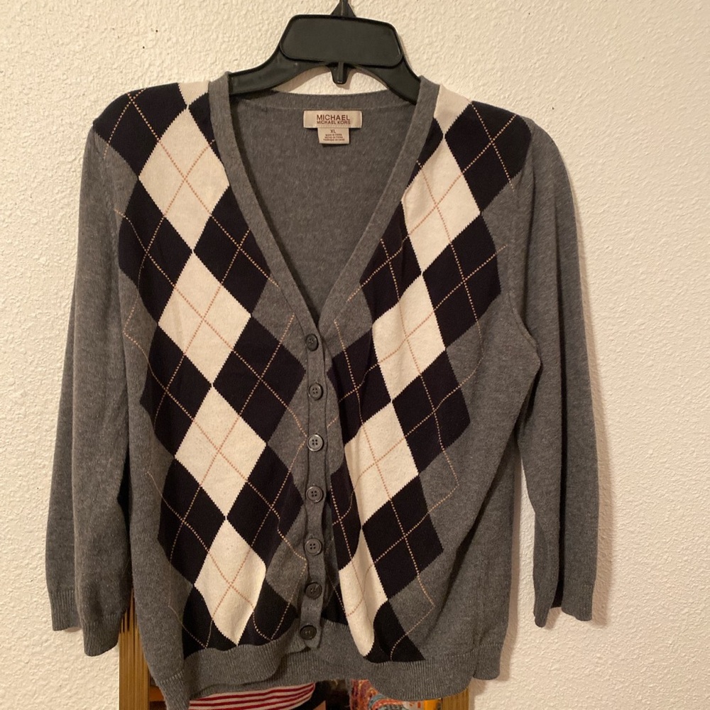 argyle sweater!